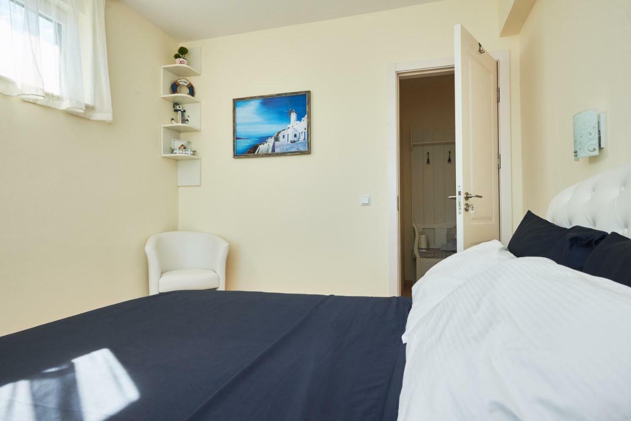 Morning Star Deluxe Apartment Chernomorets Exterior photo