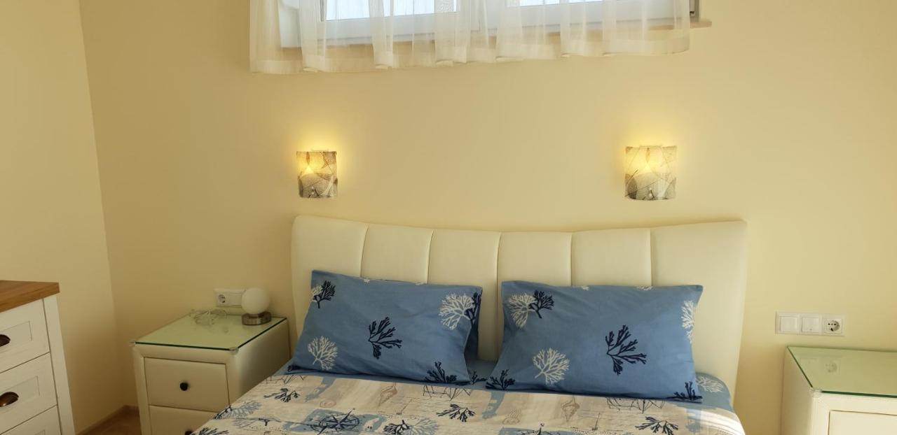 Morning Star Deluxe Apartment Chernomorets Exterior photo